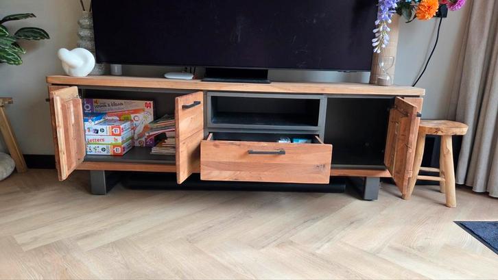Henders & Hazel dressoir  - Kikarhout & Metaal, Huis en Inrichting, Kasten | Televisiemeubels, Zo goed als nieuw, Minder dan 100 cm