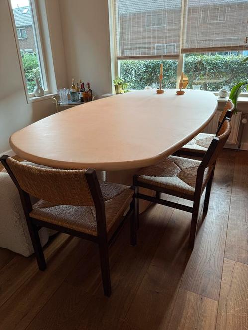 Beton cire eettafel, Huis en Inrichting, Tafels | Eettafels, Zo goed als nieuw, 100 tot 150 cm, 200 cm of meer, Vijf personen of meer