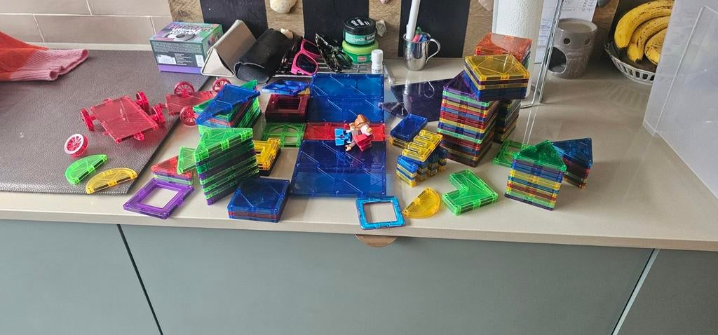 Magna-Tiles bouwstenen, Ophalen of Verzenden, Zo goed als nieuw