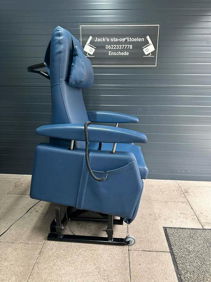 Sta op stoel merk fitform, Huis en Inrichting, Fauteuils, Zo goed als nieuw, Stof, 50 tot 75 cm, Ophalen of Verzenden