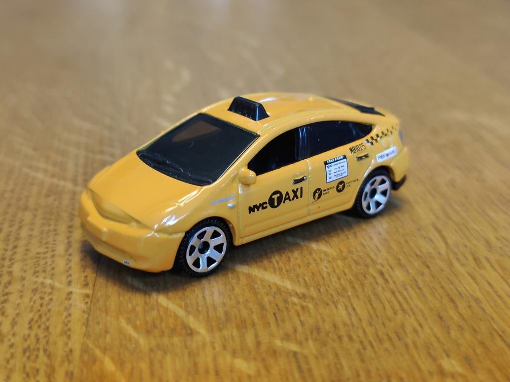 Matchbox Toyota Prius Taxi, Ophalen of Verzenden, Zo goed als nieuw, Auto