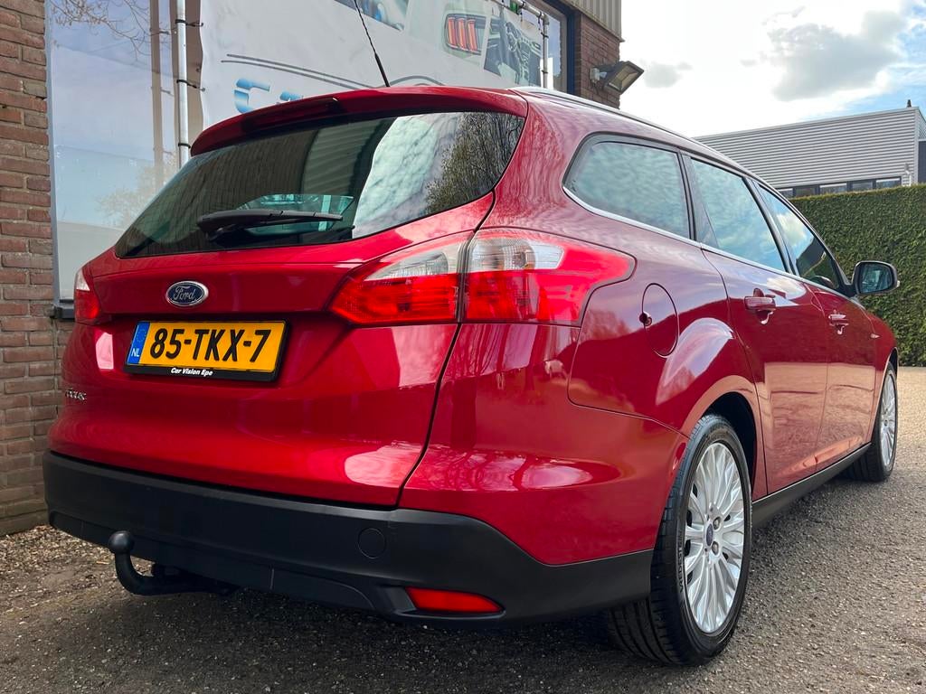 Ford Focus Wagon 1.6 TI-VCT First Edition|Trekhaak|Clima|Key, Auto's, 125 pk, Gebruikt, 4 cilinders, Leder en Stof