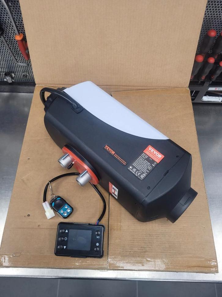 Diesel kachel 8kw nieuw in doos, Auto-onderdelen, Airco en Verwarming, Nieuw, Ophalen of Verzenden