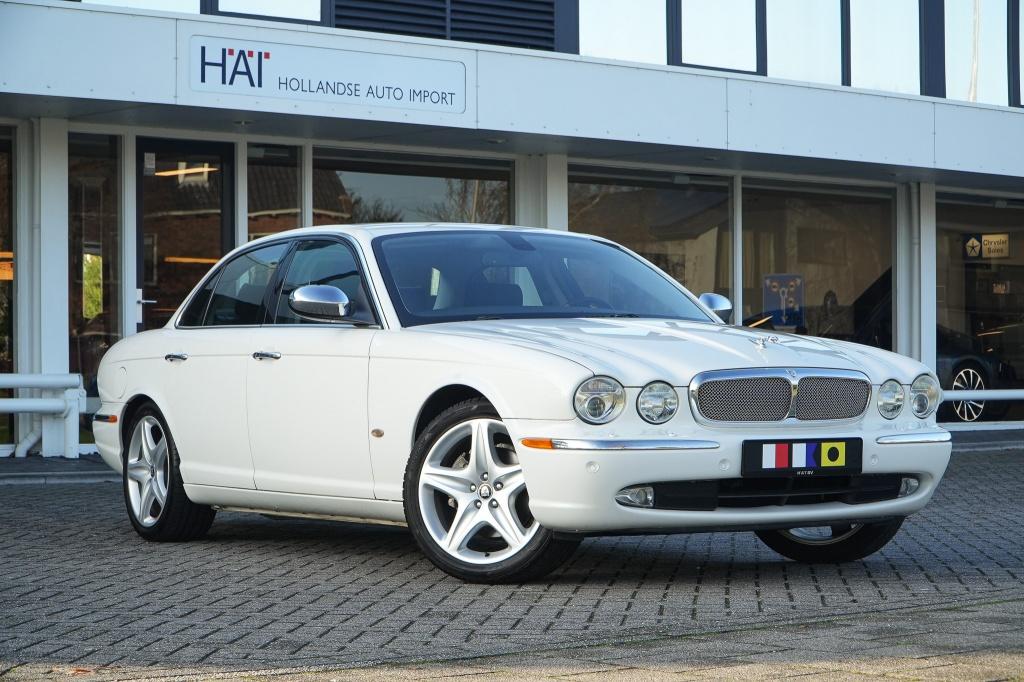 Jaguar XJ 4.2 V8 Sovereign (bj 2006, automaat), Auto's, Jaguar, Automaat, Gebruikt, Wit, Euro 4