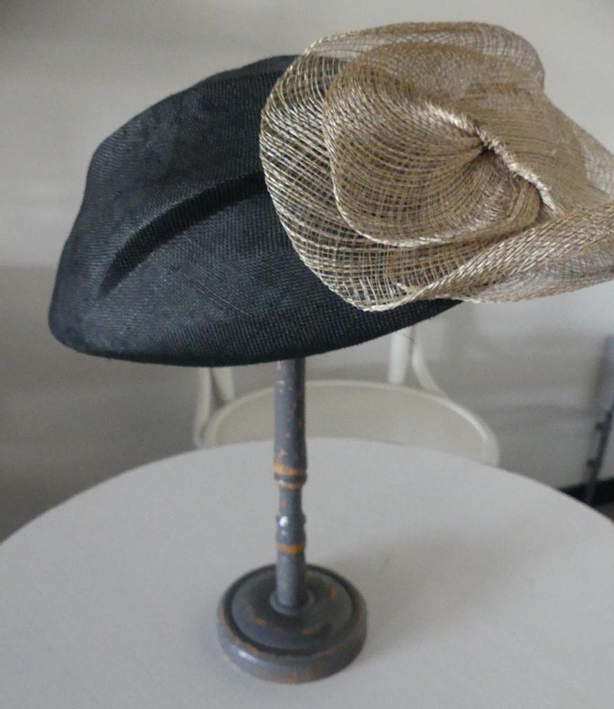 Vintage Mayser Milz dames hoedje, Kleding | Dames, Hoeden en Petten, Ophalen of Verzenden, Zo goed als nieuw, 56 of 57 cm (M, 7 of 7⅛ inch)