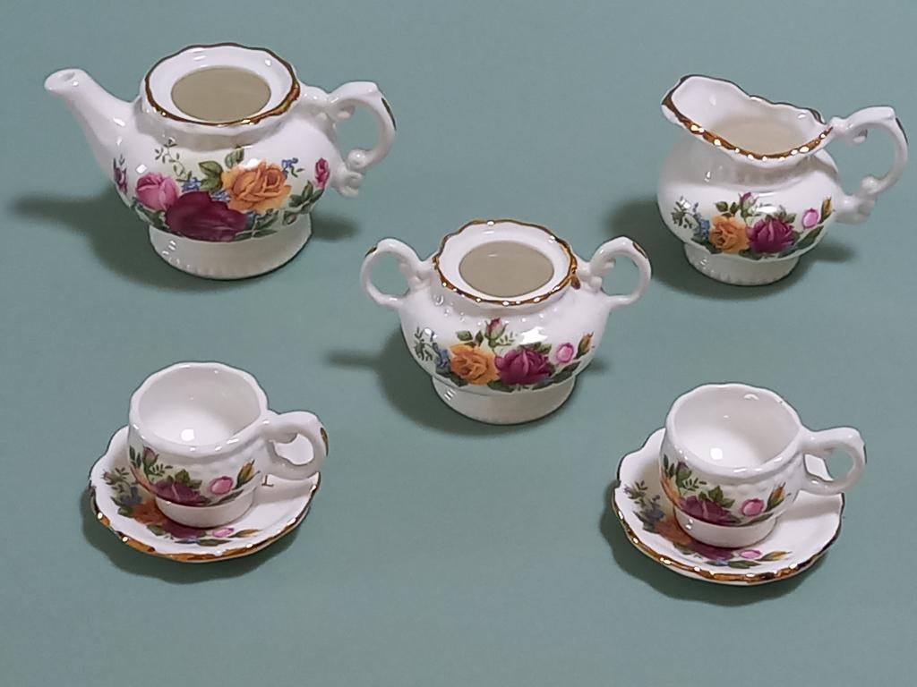 Mini Kinderservies van Sylvia Smith Ceramic, zeldzaam!, Antiek en Kunst, Antiek | Servies los, Ophalen of Verzenden