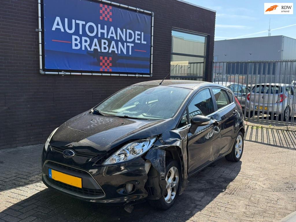 Ford Fiesta 1.25 Titanium Airco * Navi * Compleet Kenteken *, Auto diversen, Schadeauto's, Ford, Handgeschakeld, Benzine, Hatchback