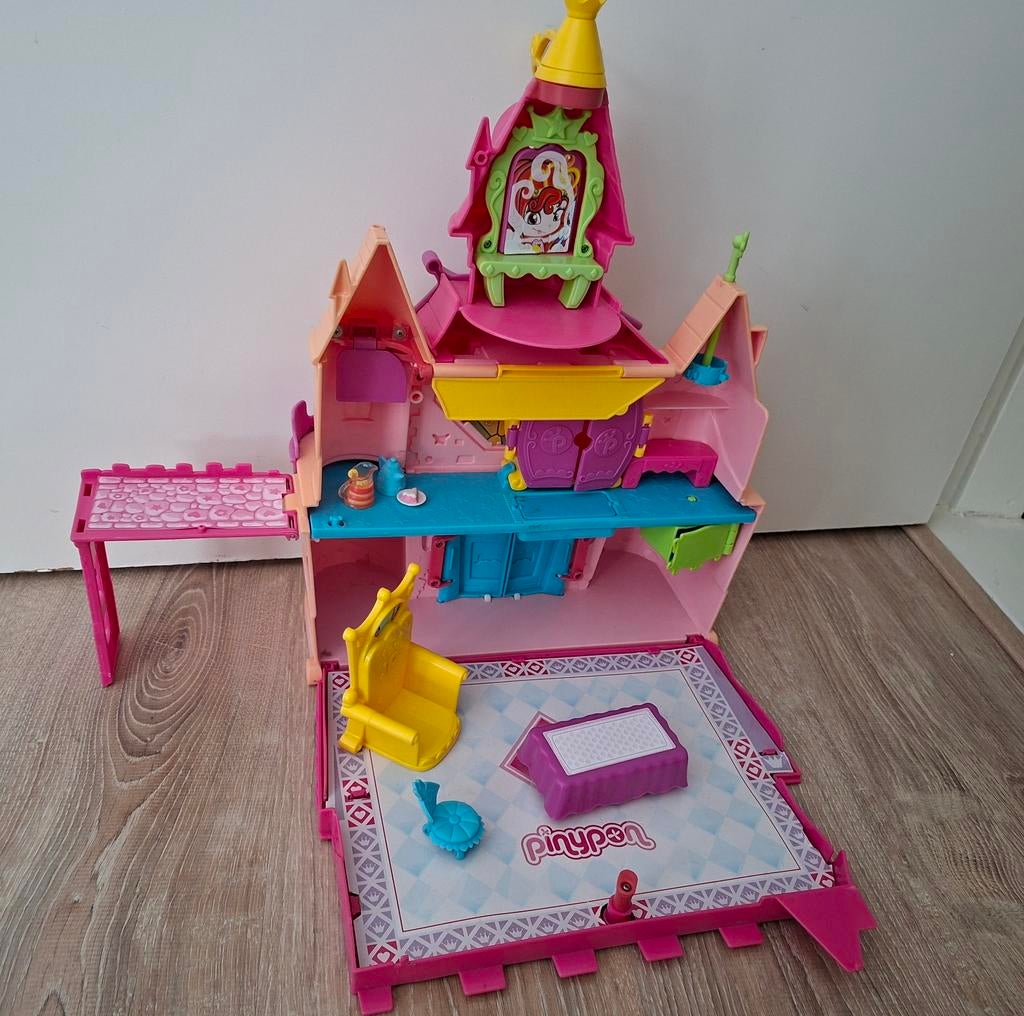 Piny Pon divers speelgoed - Grote set met veel accessoires, Ophalen of Verzenden, Gebruikt, Meisje