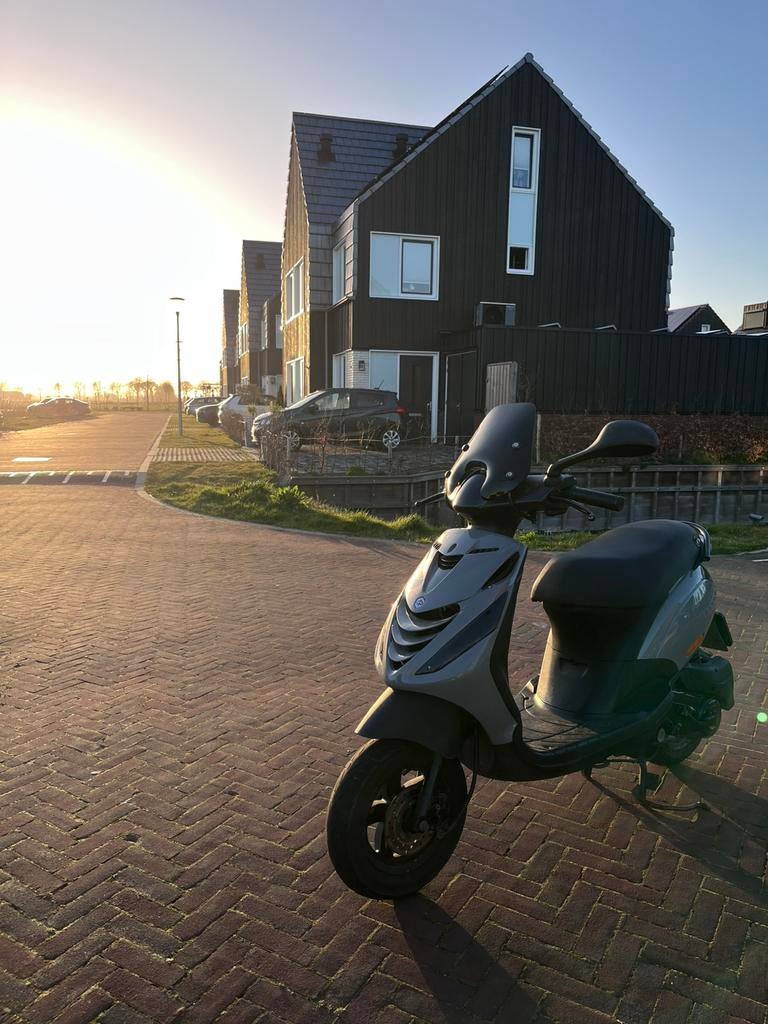 Piaggio Zip 2016 4t 2v 50cc, Fietsen en Brommers, Scooters | Piaggio, Ophalen, Gebruikt, Maximaal 45 km/u, Zip