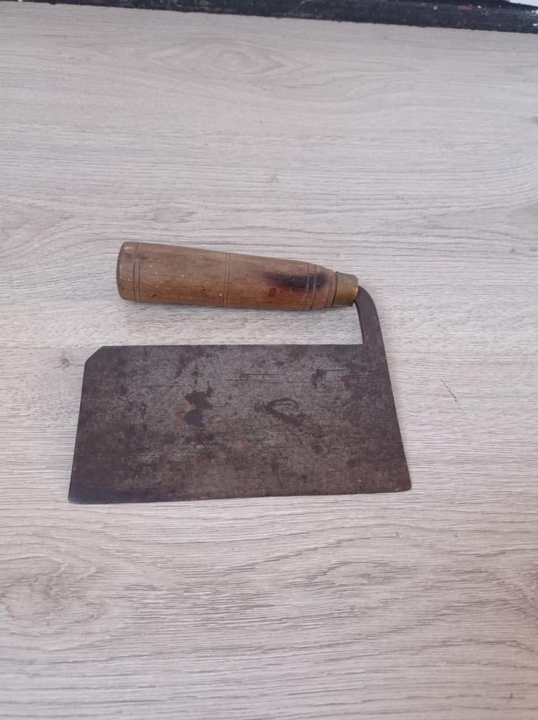 Vintage scherpe haakmes, Antiek en Kunst, Antiek | Gereedschap en Instrumenten, Ophalen of Verzenden