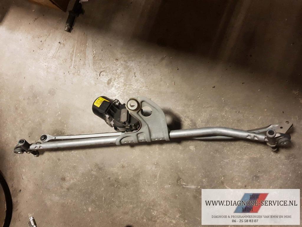 MINI COOPER R56 ruitenwisser mechaniek motor 8377427, Gebruikt, -, -, Ophalen of Verzenden