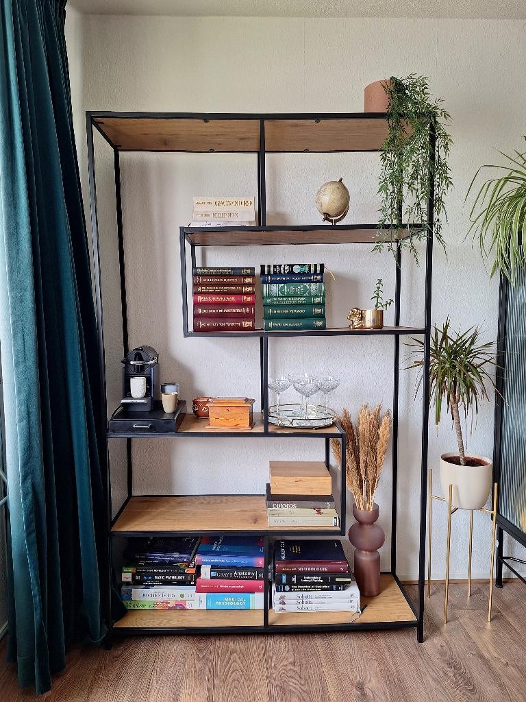 Moos Jaxon wandkast van FonQ, Ophalen, Gebruikt