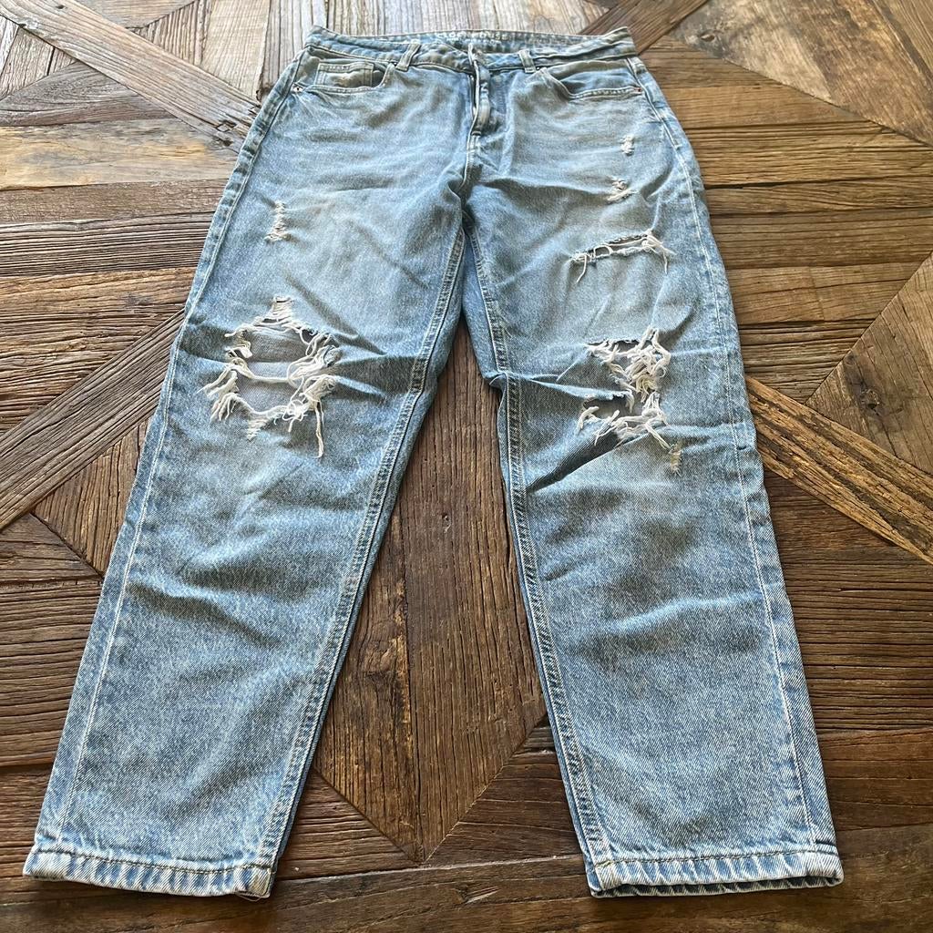 High Rise Jeans Clockhouse, Ophalen of Verzenden, Zo goed als nieuw, Blauw, W30 - W32 (confectie 38/40)