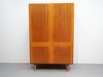 Vintage kledingkast | 2 deurs | Frantisêk Mezulanik, Ophalen, 100 tot 150 cm, ., Mid century modern vintage kledingkast Design
