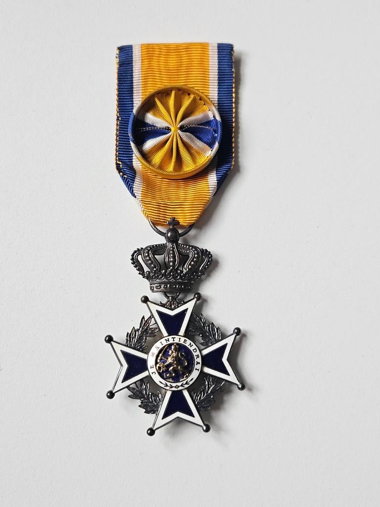 Officierskruis orde oranje Nassau medaille onderscheiding, Ophalen of Verzenden, Landmacht, Nederland, Lintje, Medaille of Wings