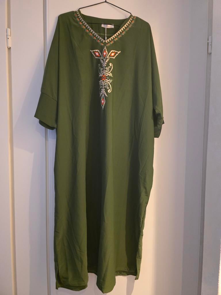 Groene Kaftan  jurk met Borduurwerk - Maat M/L, Nieuw, Ophalen of Verzenden, Maat 42/44 (L), Fantasy