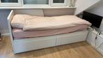 IKEA Flekke bed met lades - Eenpersoons/Tweepersoons, Huis en Inrichting, Ophalen, Gebruikt, Wit, Tweepersoons
