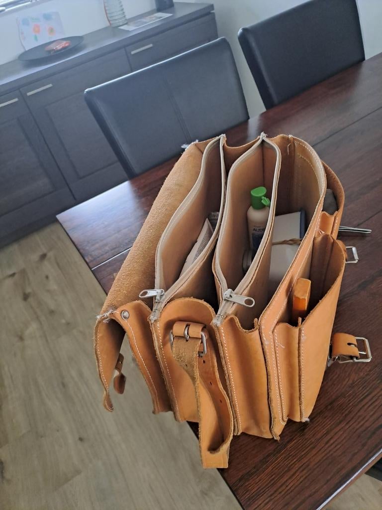 Leren schooltas, Sieraden, Tassen en Uiterlijk, Tassen | Schooltassen, Ophalen of Verzenden