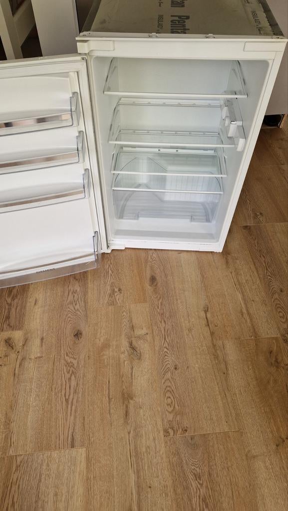 Siemens inbouw koelkast - 150L, Gebruikt, 100 tot 150 liter, 45 tot 60 cm, Ophalen