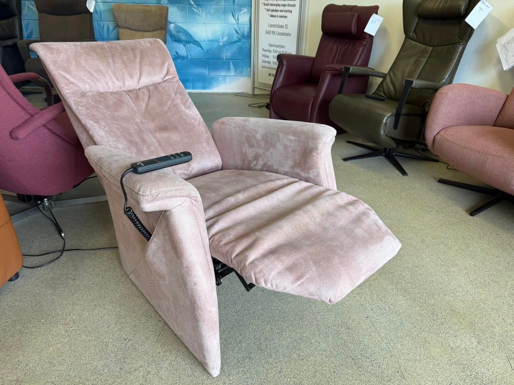 Meubelzorg staopstoel relax fauteuil bezorgd en garantie, Huis en Inrichting, Fauteuils, Ophalen of Verzenden, Zo goed als nieuw