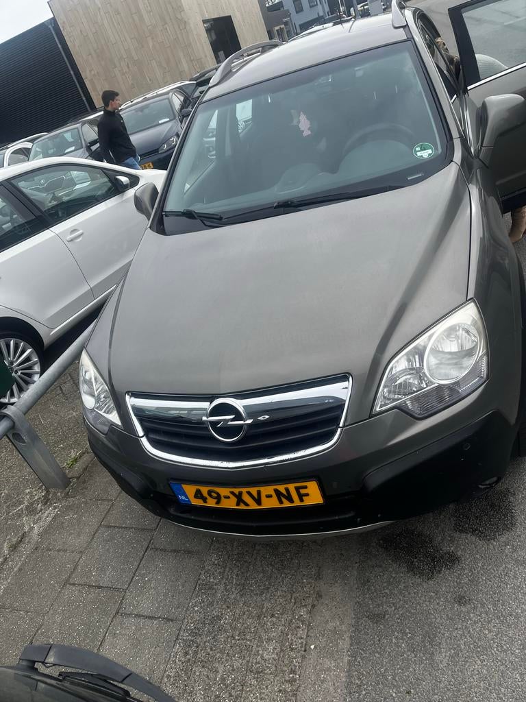 Opel Antara 2.4 16V 2007 Beige, Auto's, Opel, 4 cilinders, Multifunctioneel stuurwiel, Beige, Handgeschakeld