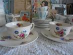 2 kop en schotels P. Regout Boudewijn pioenroos, Antiek en Kunst, Antiek | Servies los, Ophalen of Verzenden