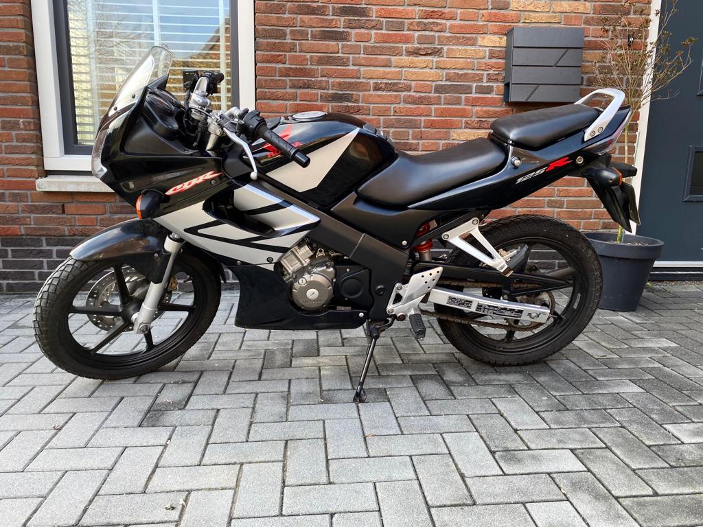 Honda CBR 125 R | A1 Rijbewijs | Nieuwe Uitlaat |, Motoren, Sportuitlaat, Gebruikt, 11 kW of minder, 124 cc