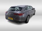 Mercedes-Benz CLA-Klasse Shooting Brake 180 Business Solutio, Auto's, 136 pk, Gebruikt, 4 cilinders, Navigatiesysteem