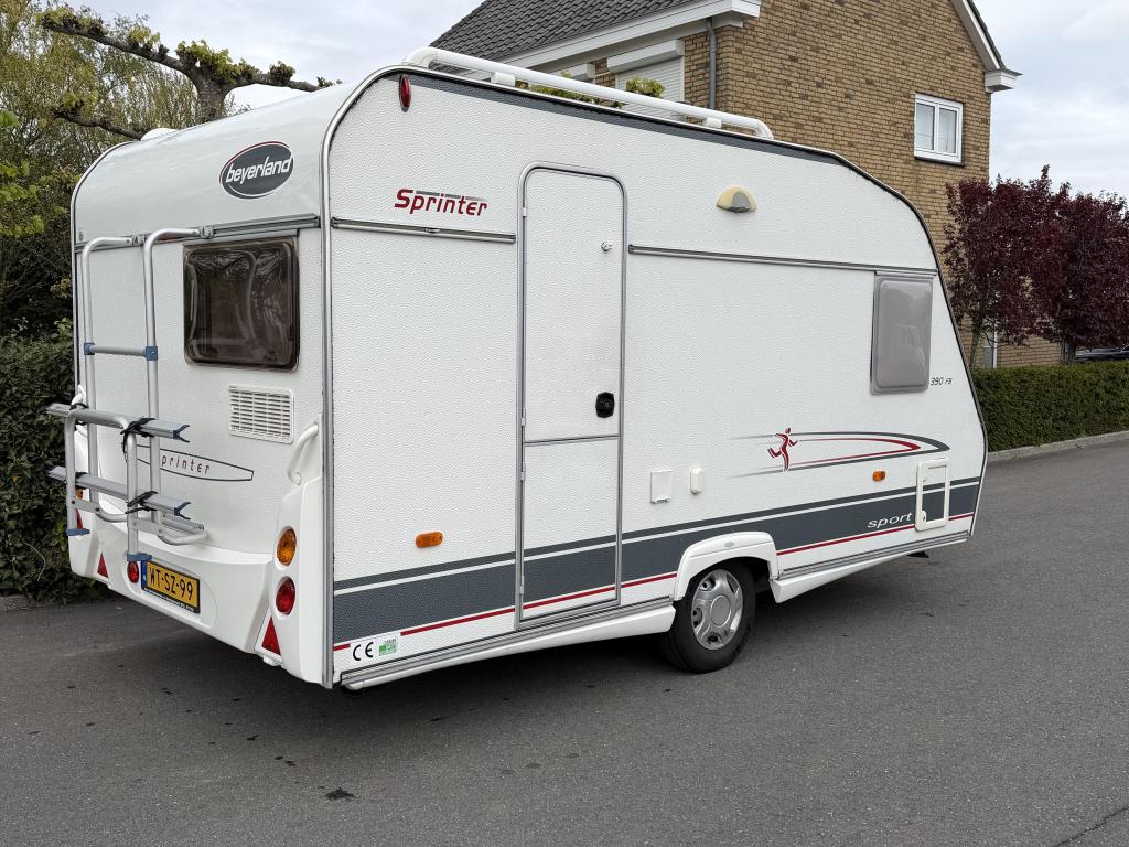 Beyerland Sprinter Sport 390 FB Frans bed met Berger Airtent, Caravans en Kamperen, Caravans, Bedrijf, Treinzit, 750 - 1000 kg
