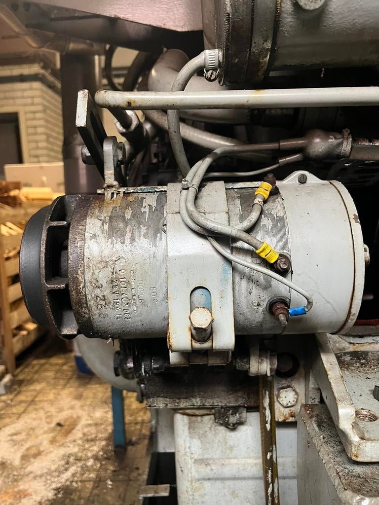 Bosch dynamo 28V 15A – Kromhout dieselmotor, Ophalen, Gebruikt