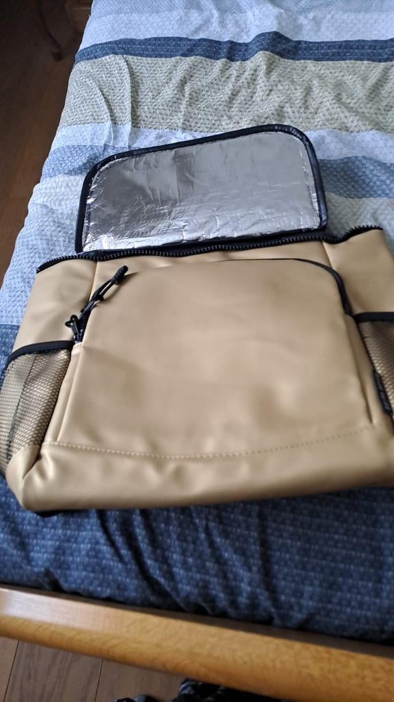 Fiets + koel + rugtas. Lichtbruin. Fijn formaat., Fietsen en Brommers, Ophalen of Verzenden, Nieuw