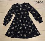 Jurk met zilveren blaadjes, mt 104, Kinderen en Baby's, Kinderkleding | Maat 104, Ophalen of Verzenden, Nieuw, Meisje, Jurk of Rok