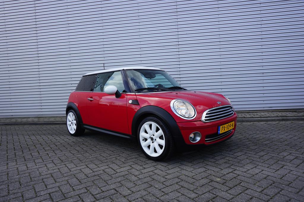 MINI Mini 1.4 One Airco / Elektr. ramen / Lm velgen, Auto's, Mini, Voorwielaandrijving, Stof, 4 cilinders, 4 stoelen