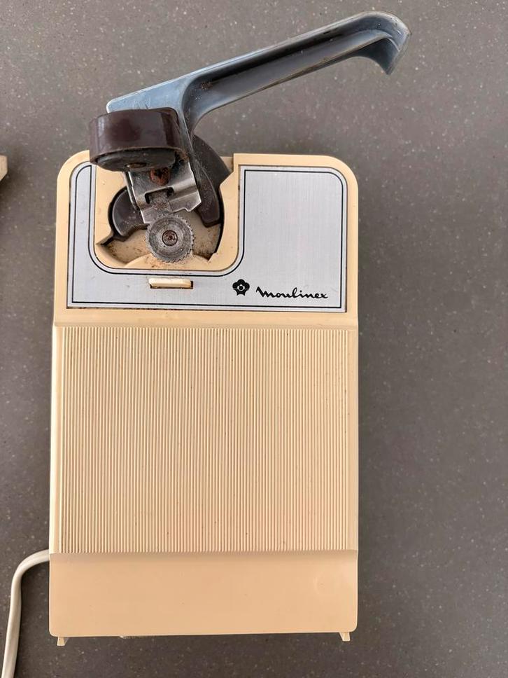 Vintage Elektrische Blikopener - Moulinex, Antiek en Kunst, Curiosa en Brocante, Ophalen of Verzenden