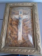 Oud schilderij met kruisbeeld Jezus - glas kapot, Ophalen