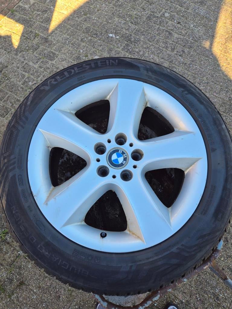 Bmw velgen met winterbanden 5.8 mm profiel, Auto diversen, Wieldoppen, Ophalen of Verzenden, Zo goed als nieuw