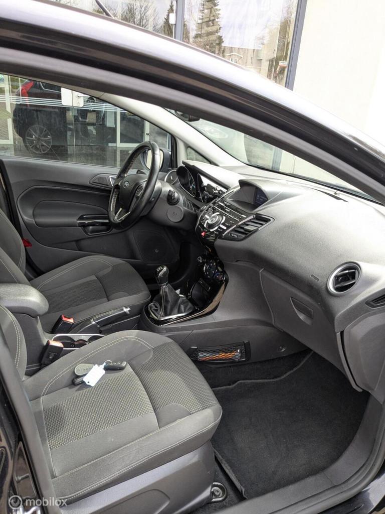 Ford Fiesta 1.0 EcoBoost Titanium 5DRS, Airco|Cruise|Camera!, Voorwielaandrijving, Euro 6, Navigatiesysteem, Origineel Nederlands