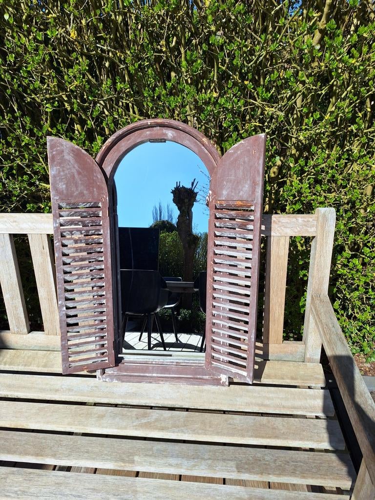 Buitenspiegel met louvre deurtjes, Ophalen, Rechthoekig, Minder dan 50 cm