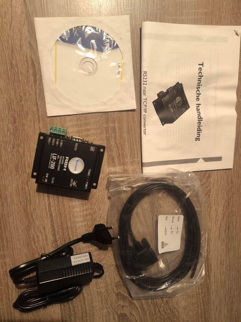 RBH Access Technologies LIF-200 RS232 naar TCP/IP Convertor, Doe-het-zelf en Verbouw, Alarmsystemen, Ophalen of Verzenden