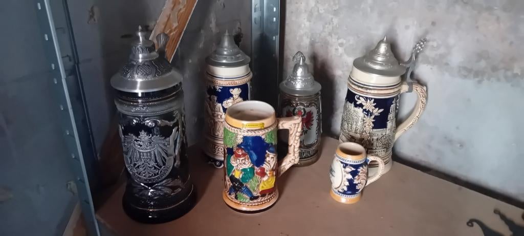 Bierpullen met muziekdoos, Antiek en Kunst, Ophalen of Verzenden