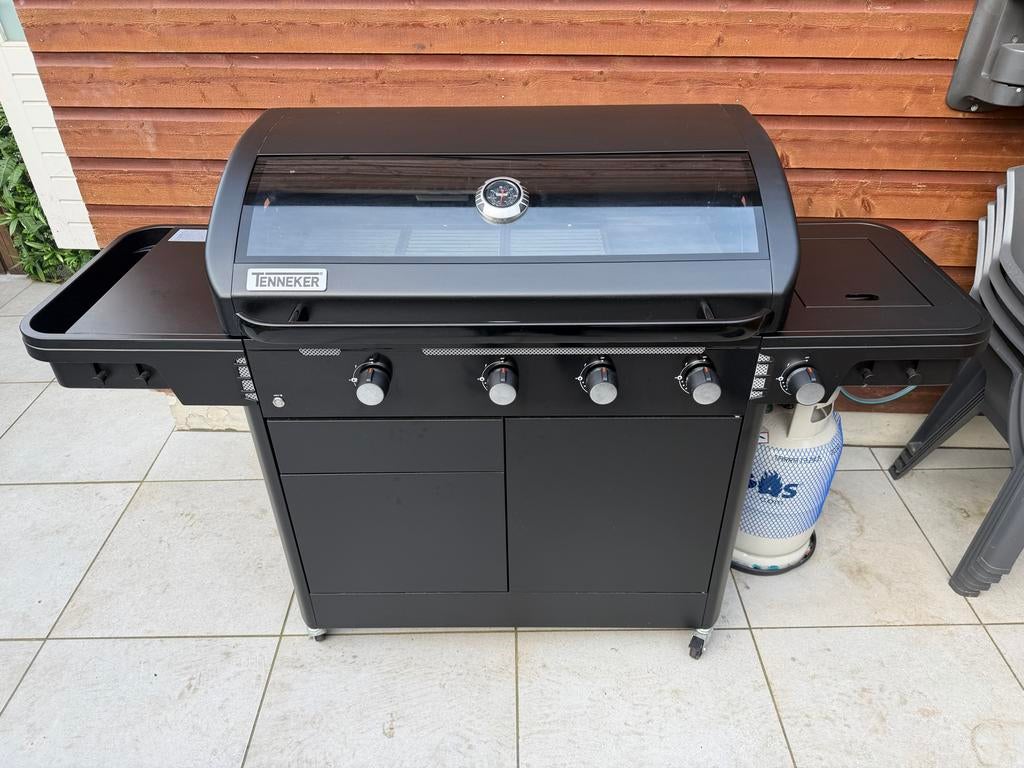 Tenneker Halo TG4 4 NL gasbarbecue, Tuin en Terras, Gasbarbecues, Zo goed als nieuw, Ophalen