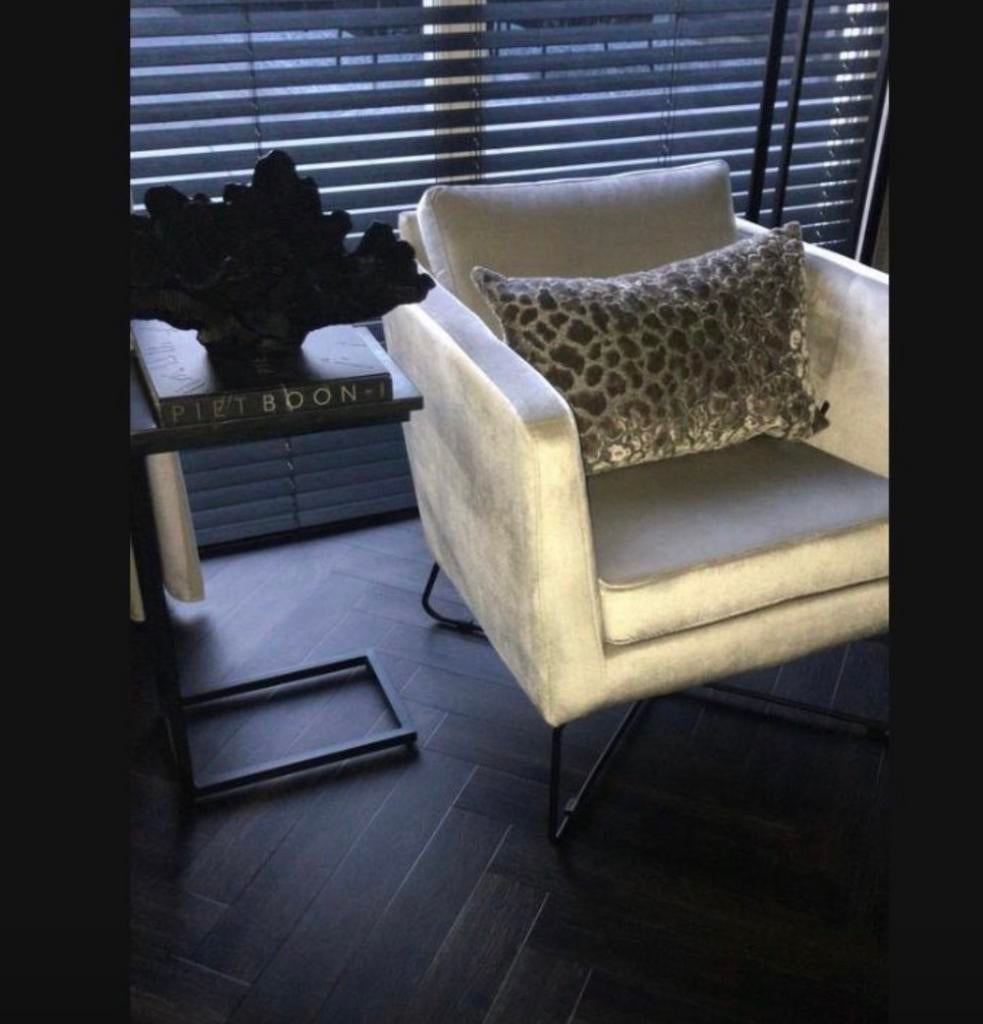 Velours stoel beige/grijs, Ophalen, Erik Kuster, 75 tot 100 cm, Zo goed als nieuw