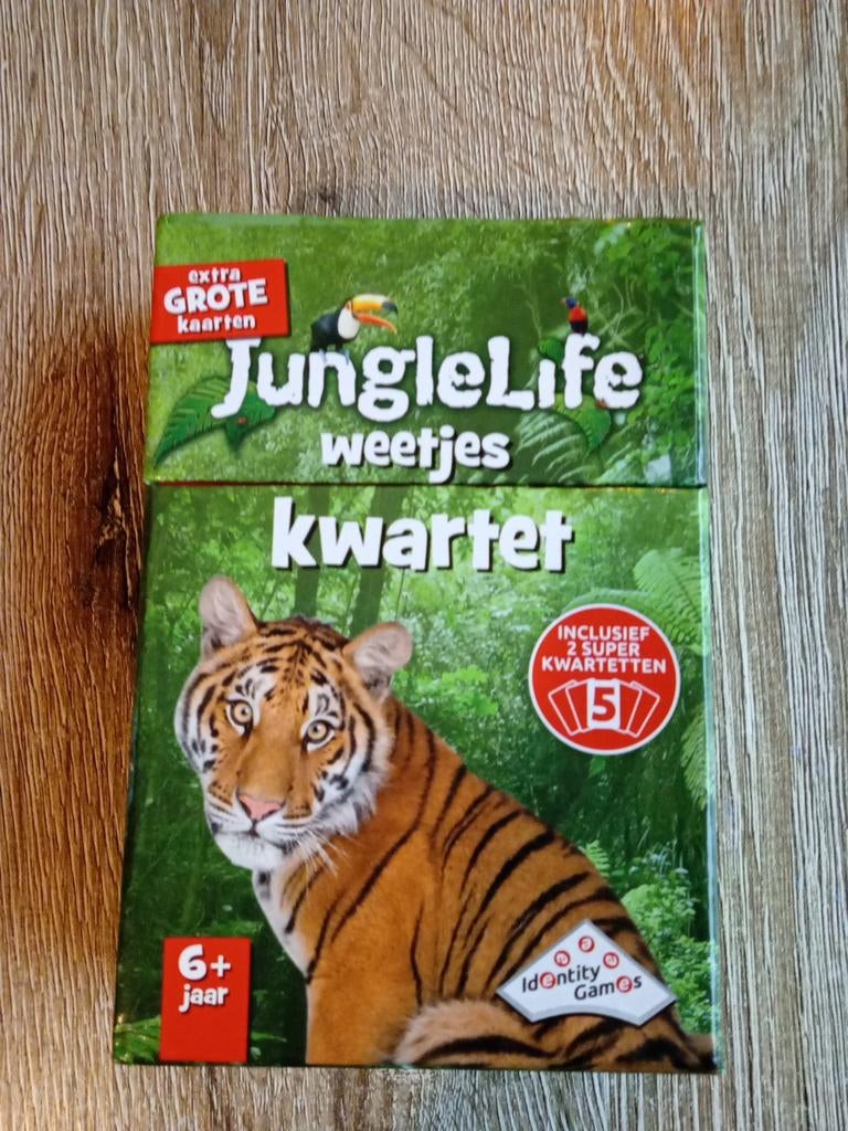 JungleLife Weetjes Kwartet - Extra Grote Kaarten, Drie of vier spelers, Ophalen of Verzenden, Nieuw, Identity Games