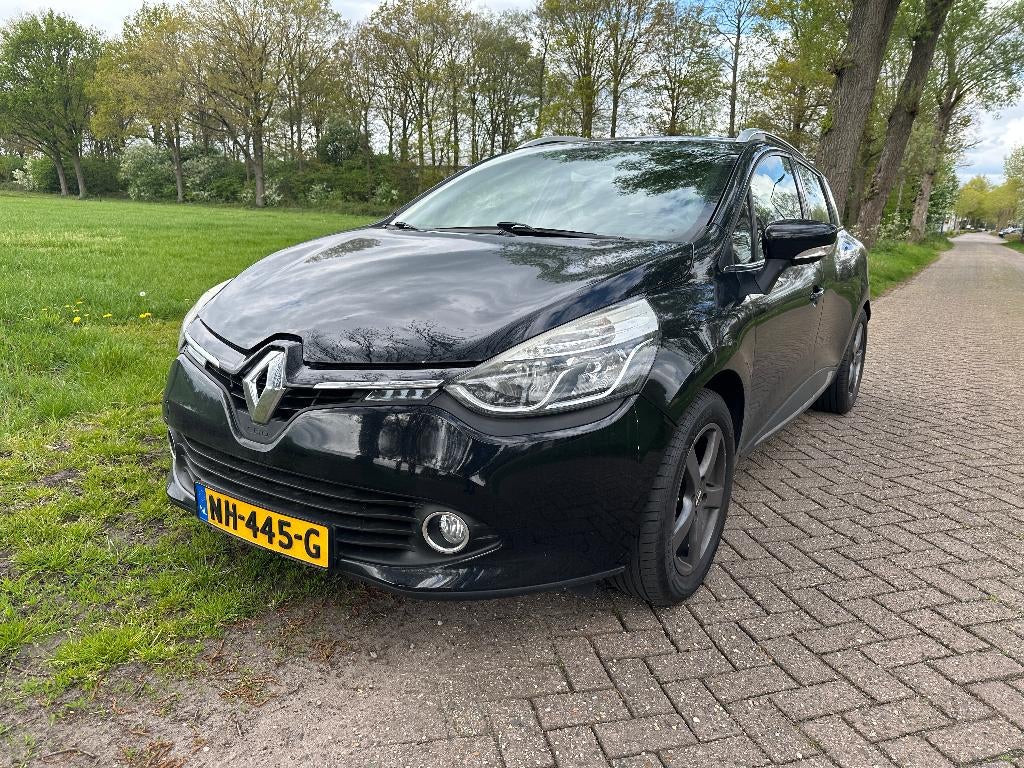 2 x Renault Clio 1.5 DCI 66KW Estate 2014 / 2016 Zwart, Voorwielaandrijving, Stof, Zwart, 4 cilinders