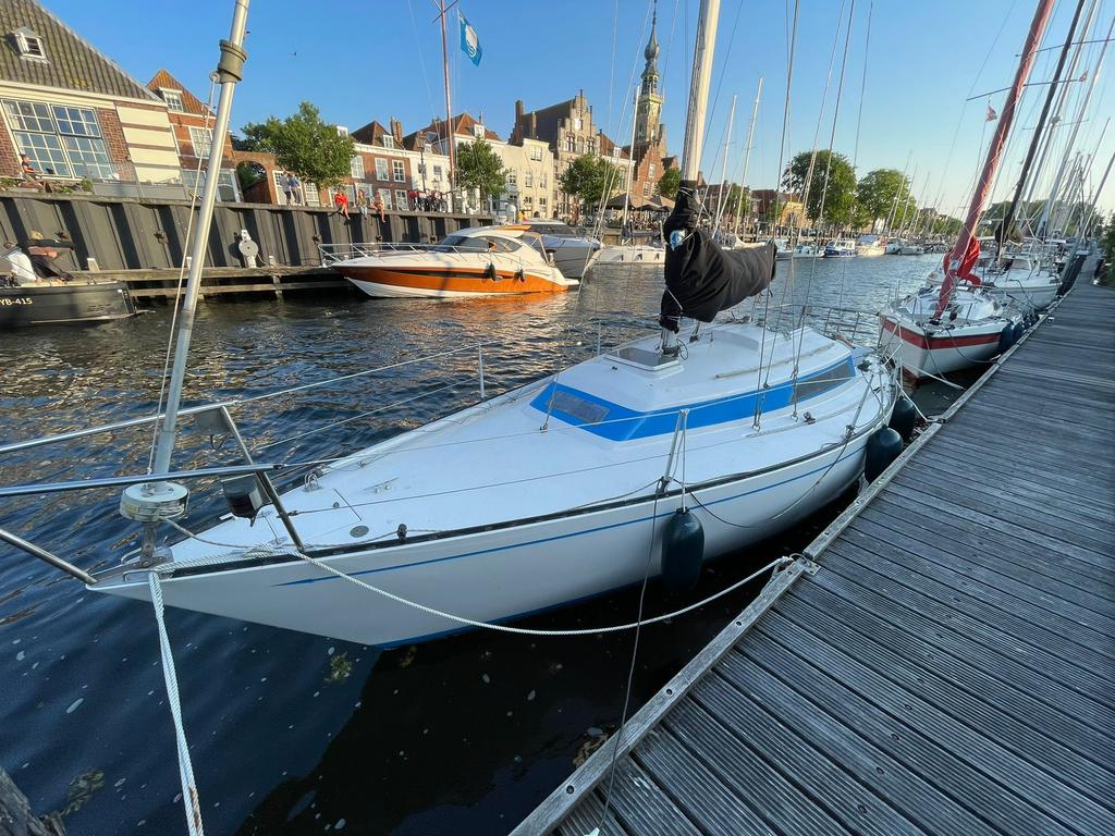 Standvast Loper 27ft, Watersport en Boten, Ophalen, Gebruikt, Diesel, Polyester
