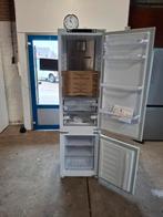 Nieuwe beko inbouw koelvriescombinatie met sleepdeur systeem, Beko, 200 liter of meer, Beko, Met aparte vriezer