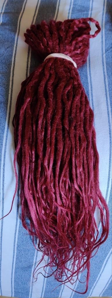 Paarse synthetische dreads met slag, Ophalen of Verzenden