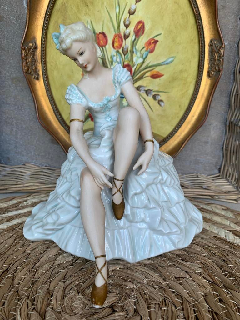 Prachtig porseleinen beeld, Ophalen of Verzenden, Zo goed als nieuw, Mens