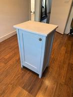 Nachtkastje - Antique side table with door — grey-blue, Ophalen, Minder dan 50 cm, Gebruikt, Minder dan 100 cm