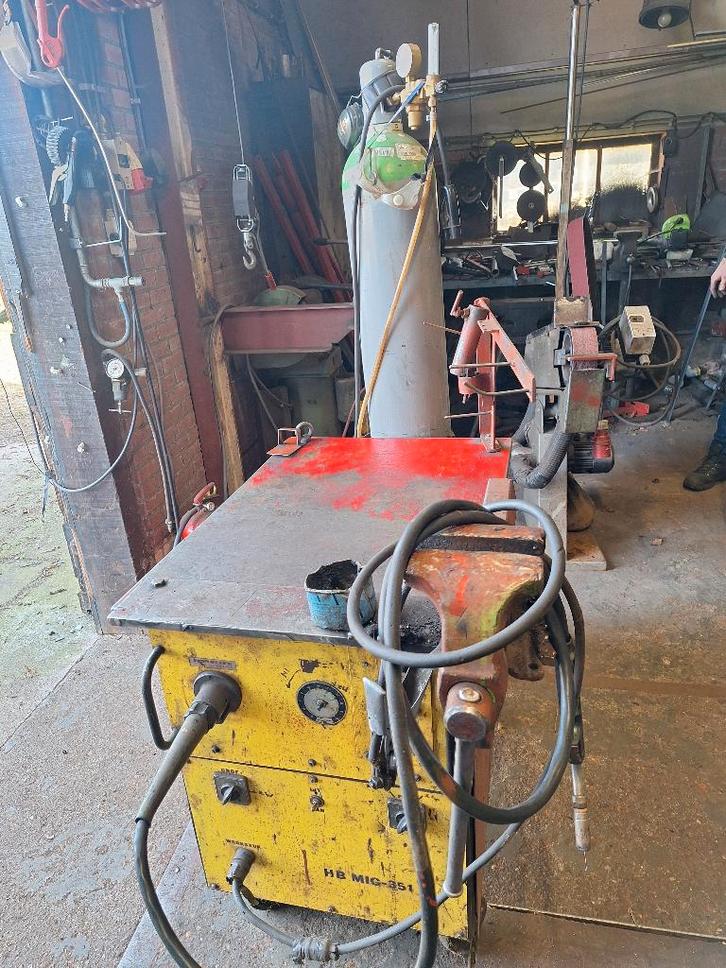 Lasapparaat HB MIG-351 (excl. gasfles), Doe-het-zelf en Verbouw, Gereedschap | Lasapparaten, Gebruikt, Co2, 250 ampère of meer